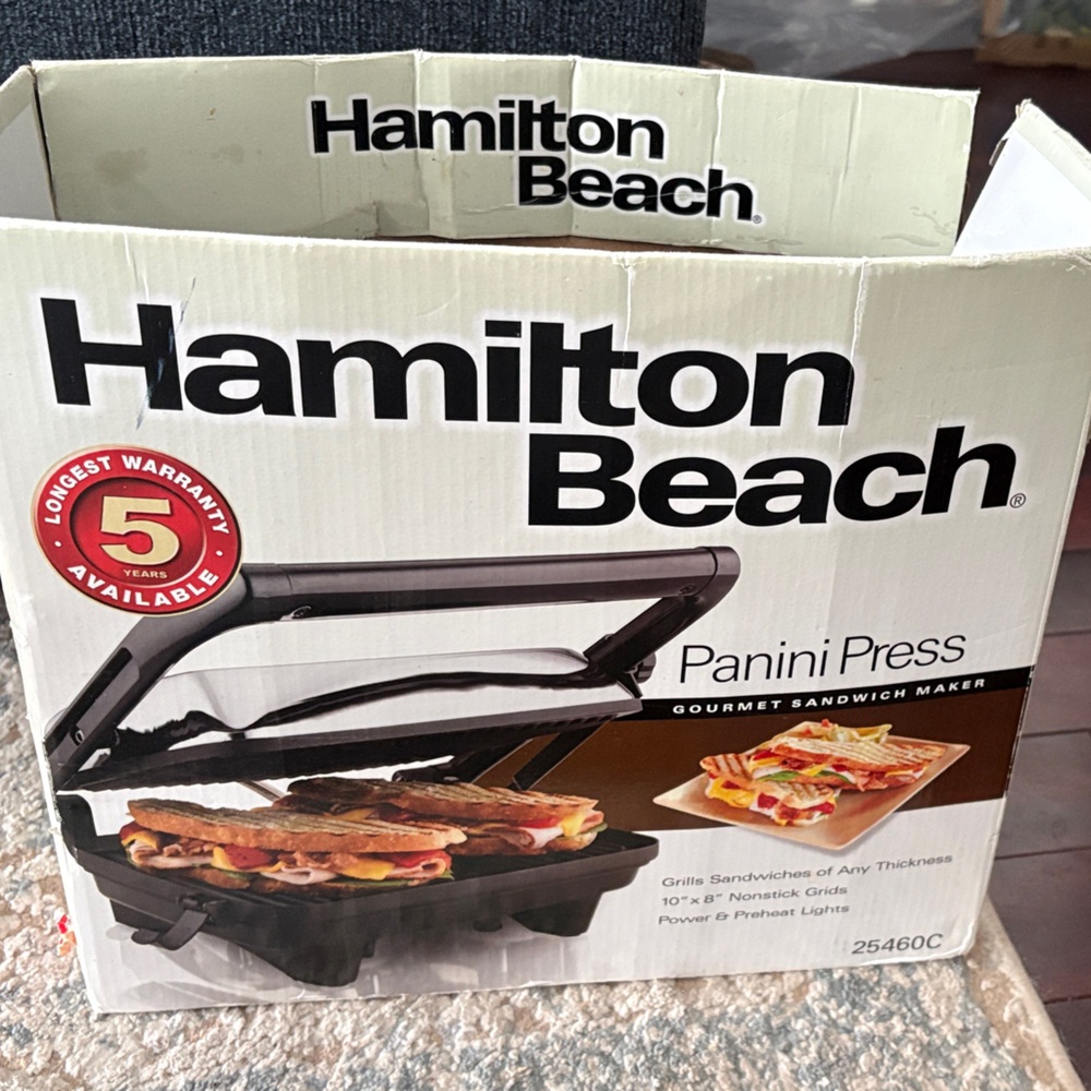 Hamilton Beach Sandwich Maker - Black and Silver